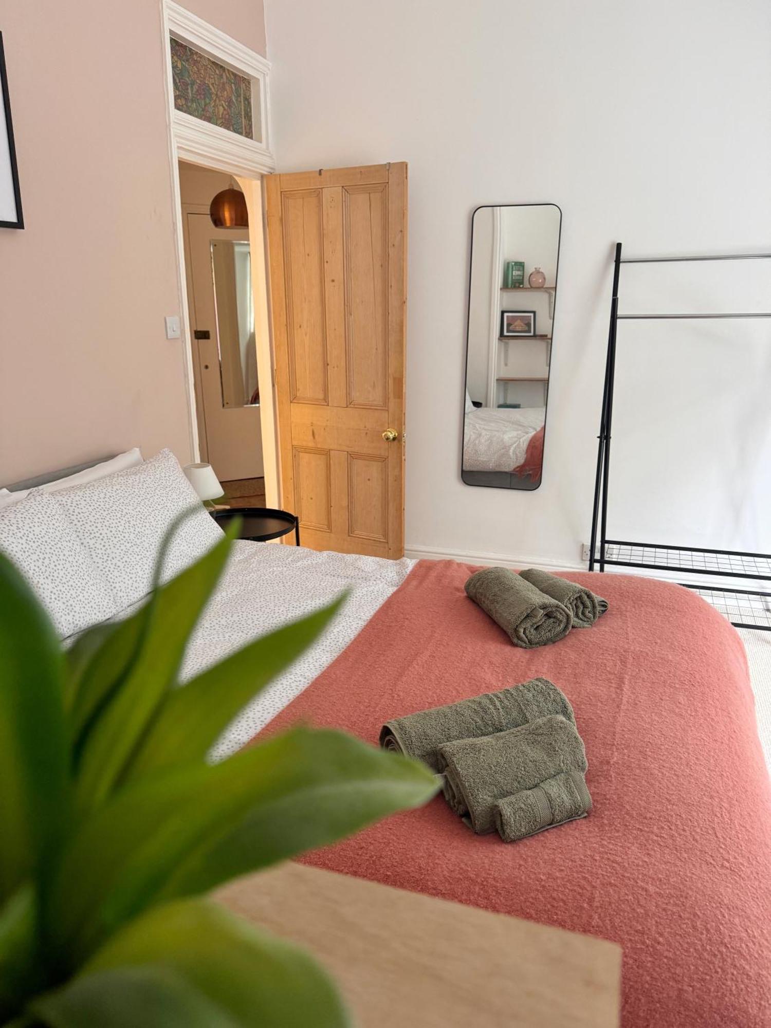 Quaint Apartment In Central Brighton - Sleeps 2 To 6 Exterior foto